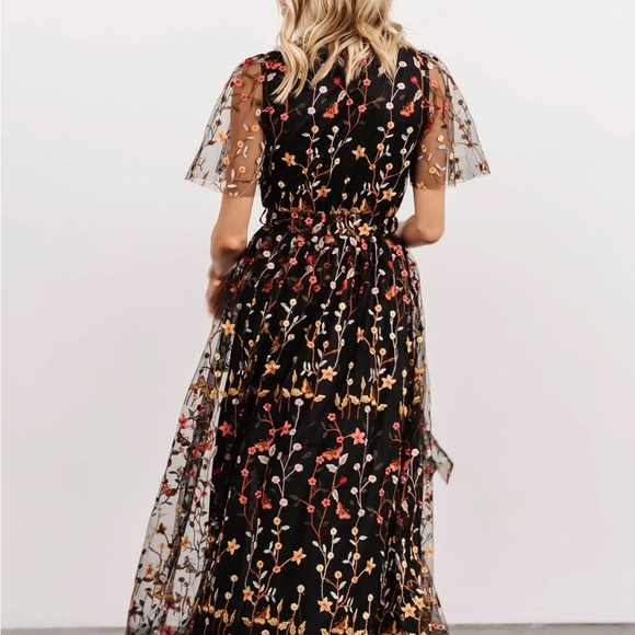 Baltic Born Marseille Embossed Maxi Dress in Multi Floral - Picture 5 of 7